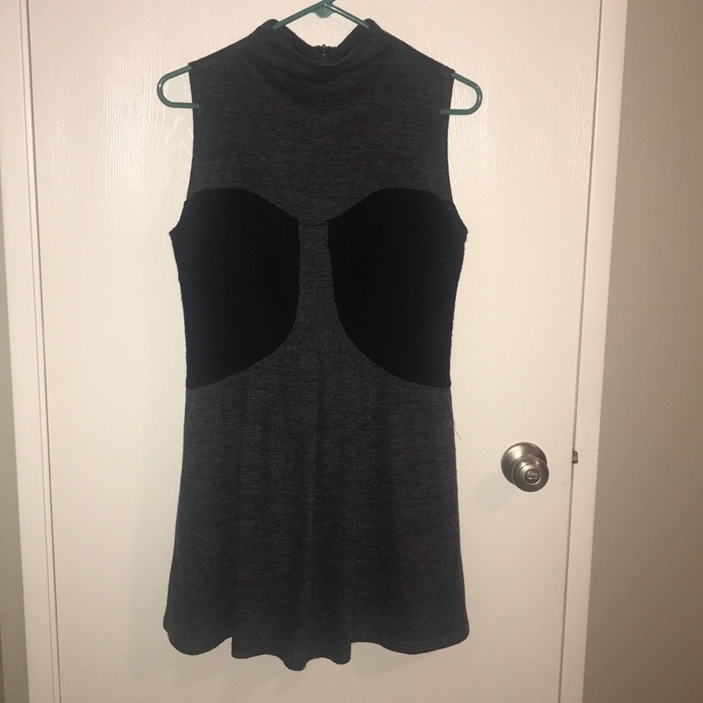 THEME Black & Gray Dress